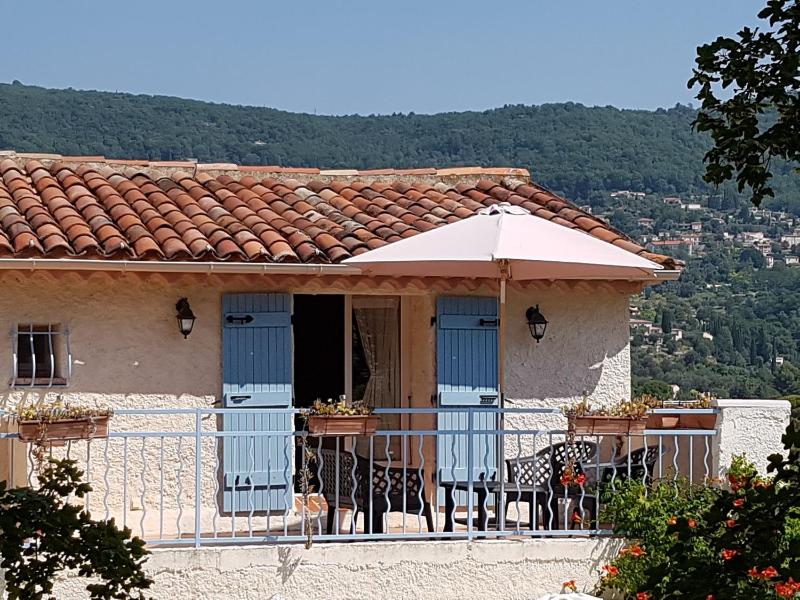 Double or Twin Room with Balcony image 3