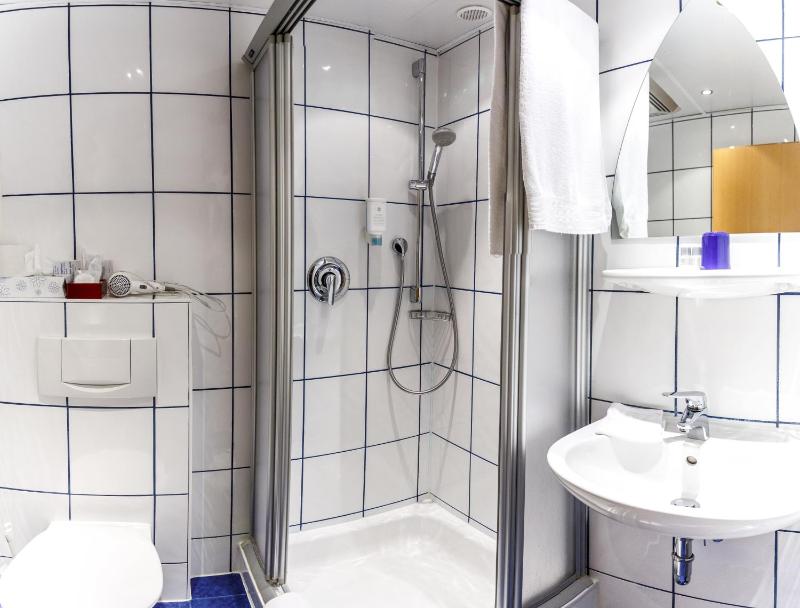 Superior Single Room image 1