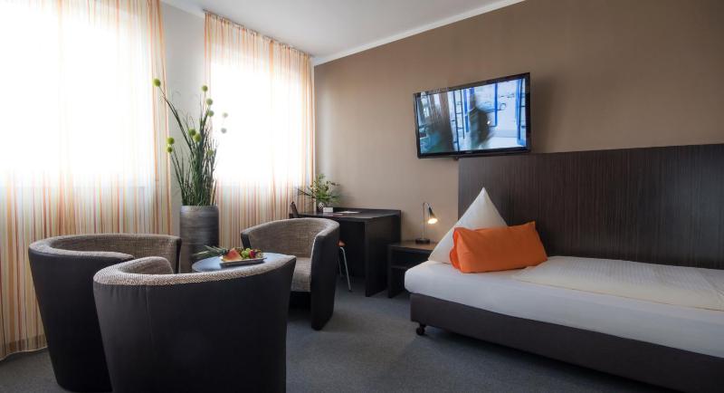 Triple Room image 4
