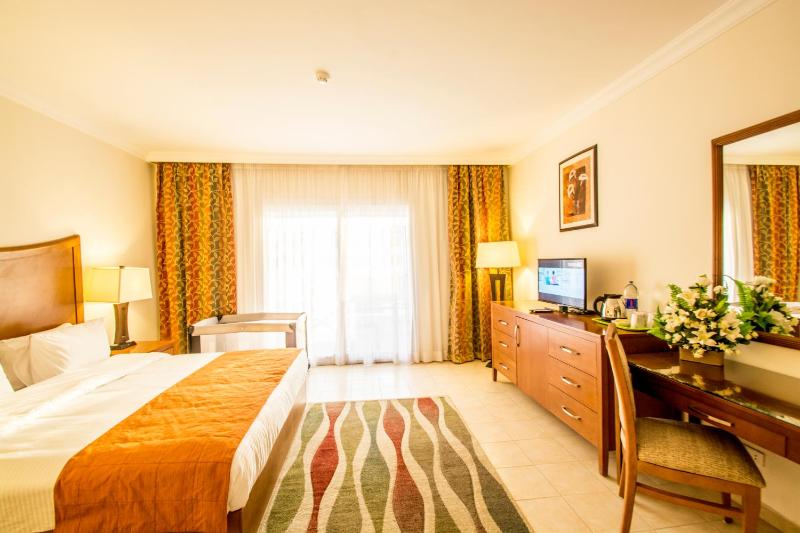 Old Vic Sharm Resort - image 2
