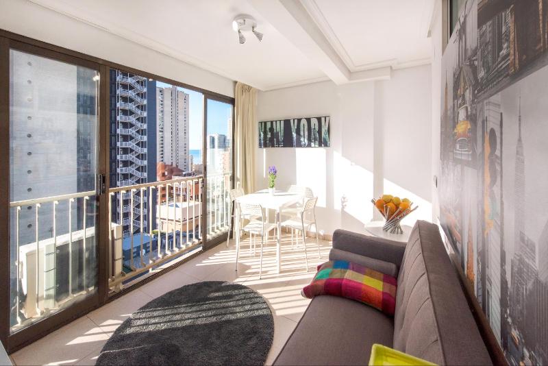 One-Bedroom Apartment image 2