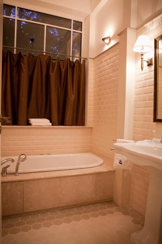 Junior Suite image 3