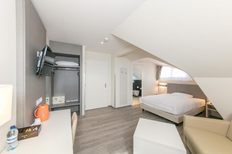 Individual Room image 1