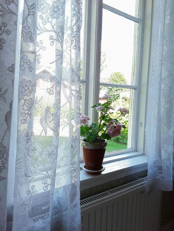 Double or Twin Room with Shared Bathroom image 4