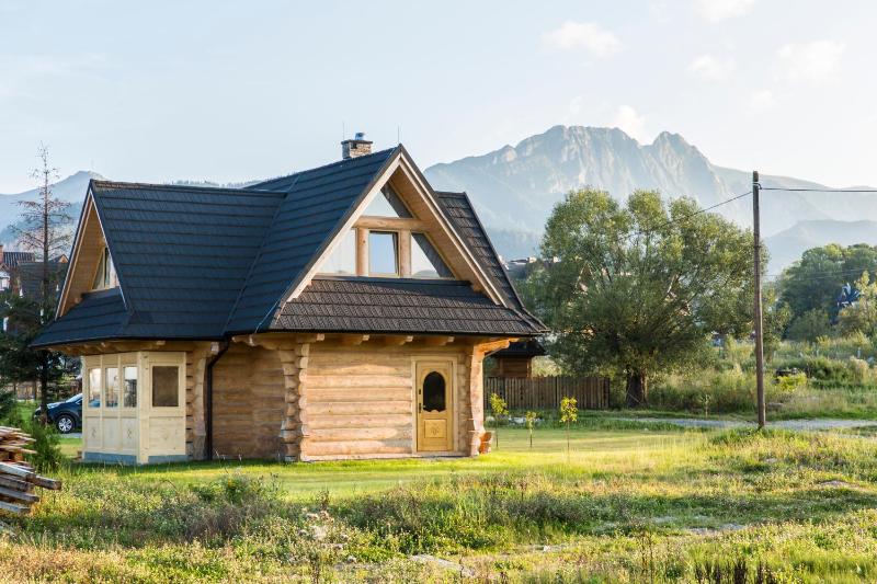 Three-Bedroom Chalet image 1