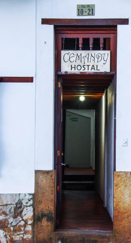 Cemandy Hostal - image 39