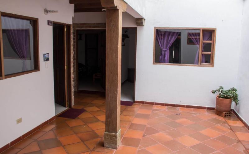 Cemandy Hostal - image 9