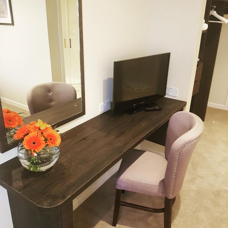 Single Room image 2