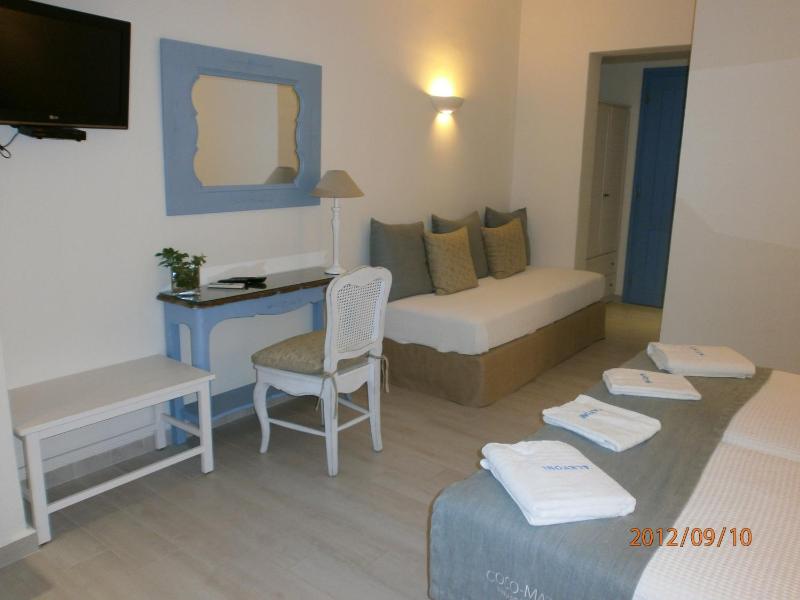 Standard Triple Room image 1