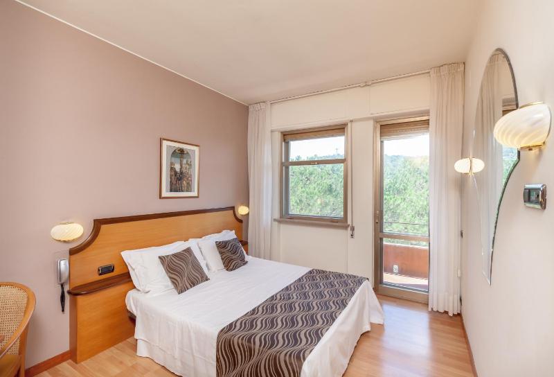 Double or Twin Room image 1