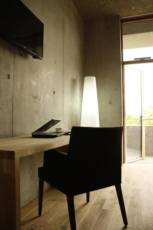 Double Room with Terrace image 3