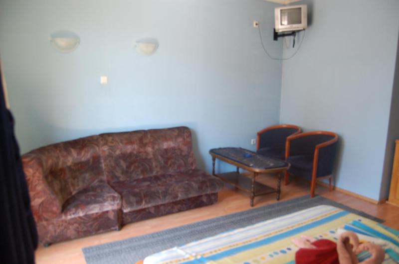 Large Double Room image 2
