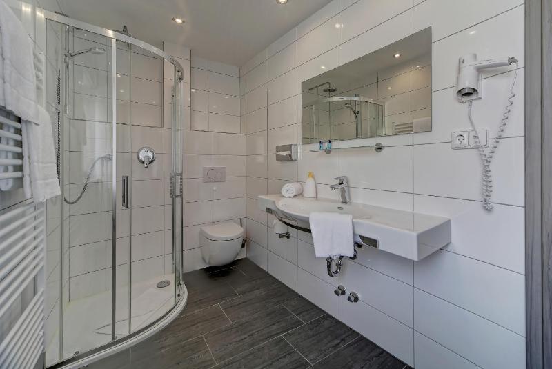 Junior Suite image 4