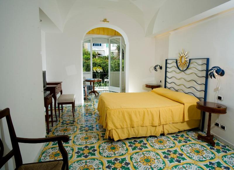 Family Room with Bathroom image 4