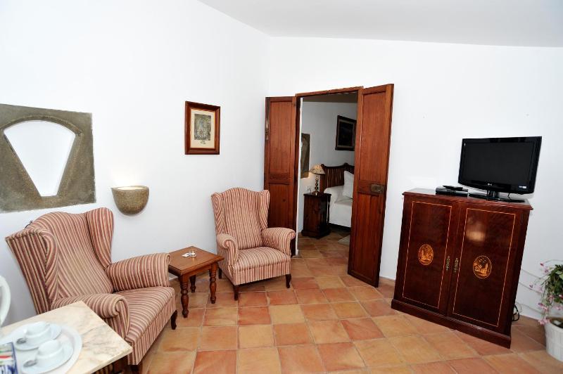 Junior Suite image 3