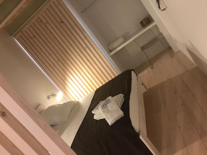 Double Room image 2