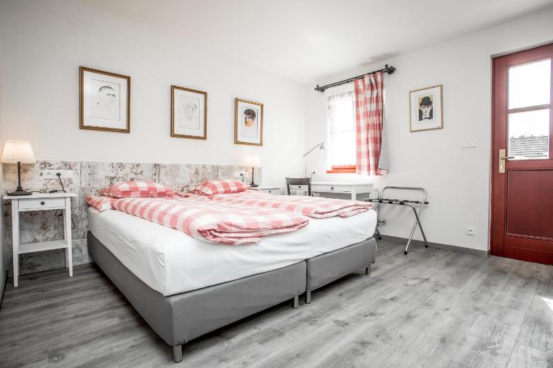 Economy Double or Twin Room image 1