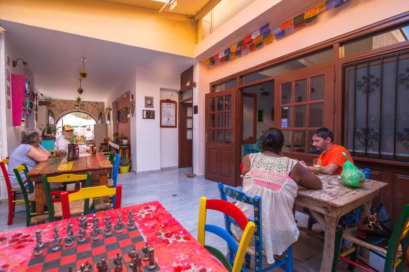 Poco Loco Bed & Breakfast - image 24