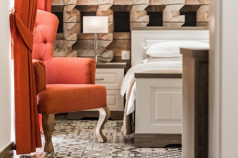 Jean de Valette Boutique Living - image 14