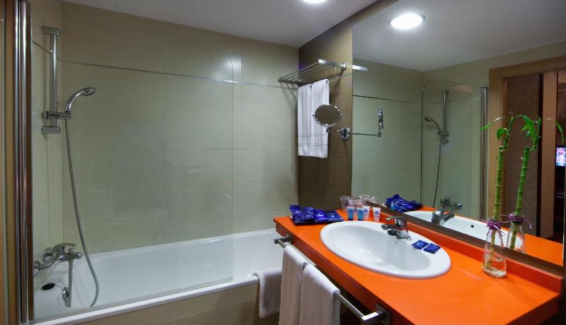 Evenia Zoraida Resort - image 7
