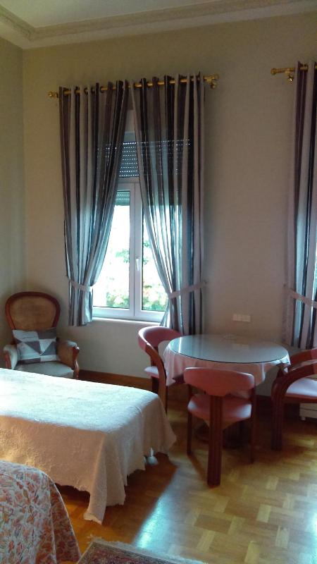 Quadruple Room image 4