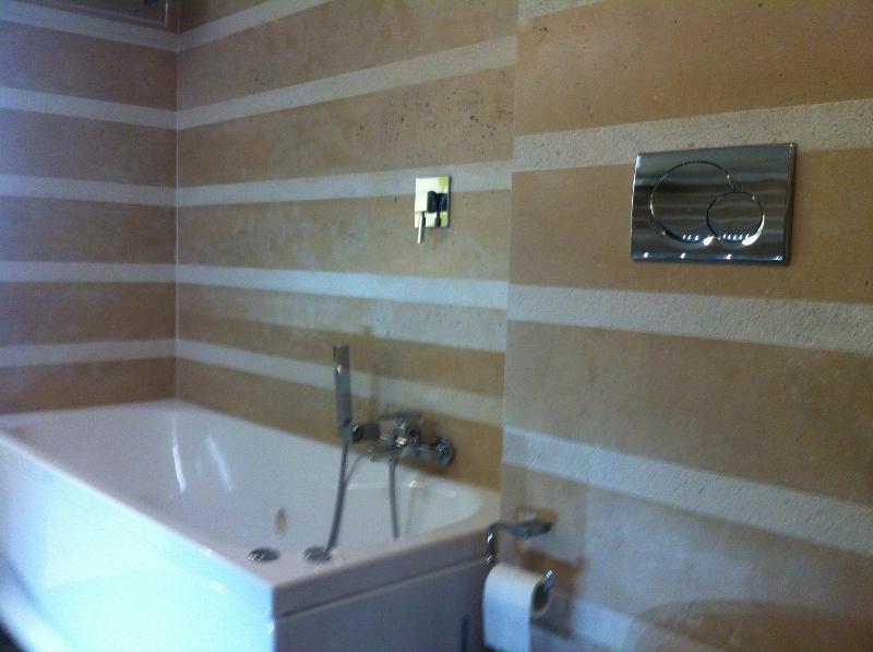 Triple Room image 3