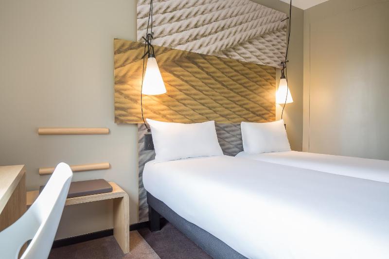 ibis Genève Aéroport - image 15