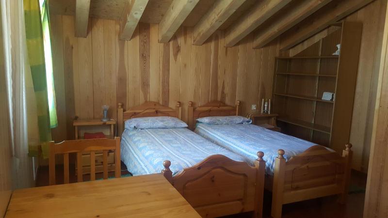 Double or Twin Room with Private Bathroom image 3