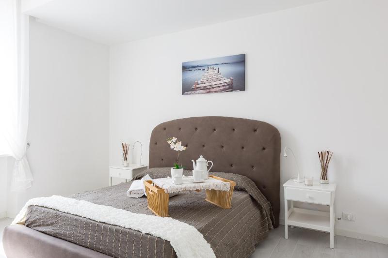 Three-Bedroom Apartment image 4