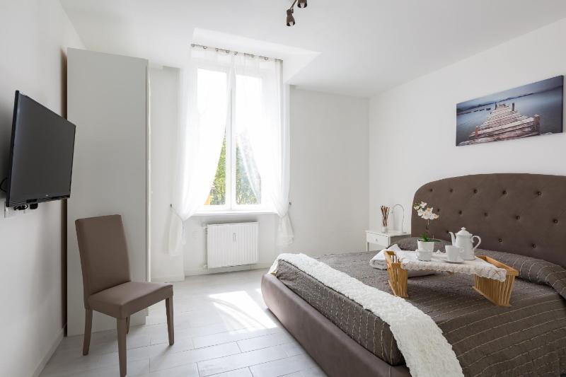 Three-Bedroom Apartment image 2