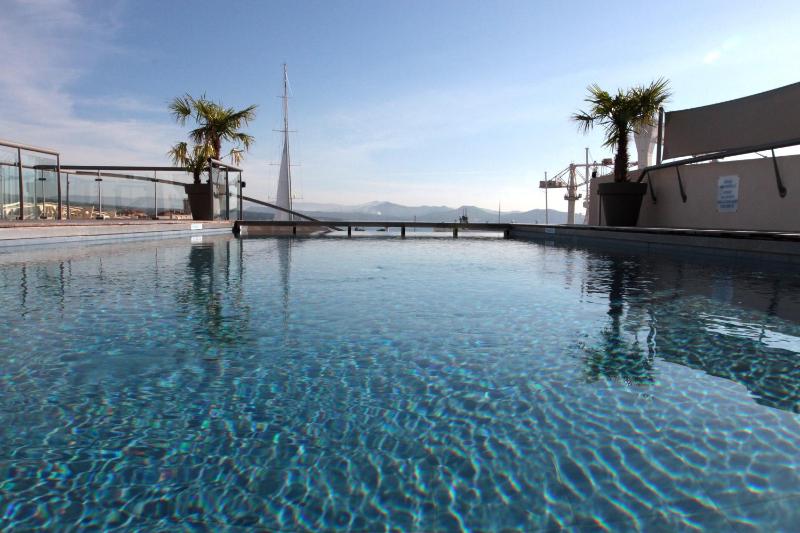 Best Western Premier Hotel Vieux-Port - image 26