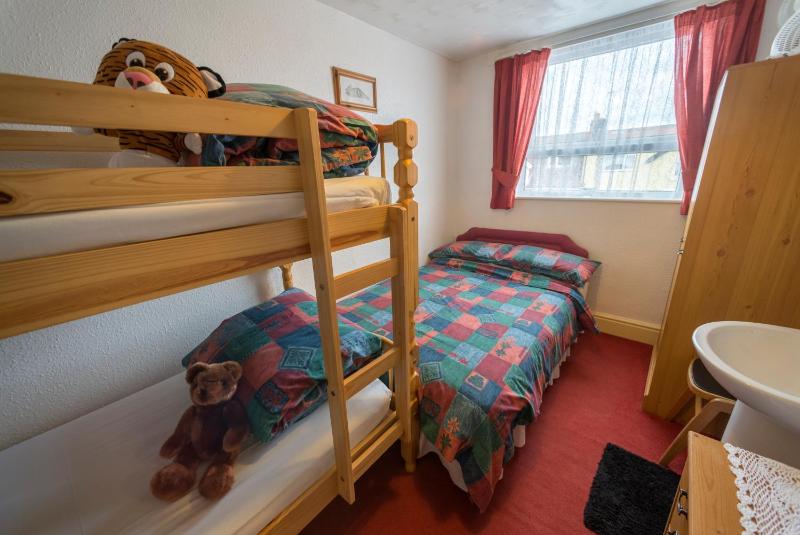 Standard Apartment image 4