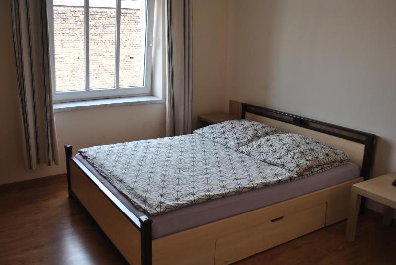 Double Room with Shared Bathroom image 3