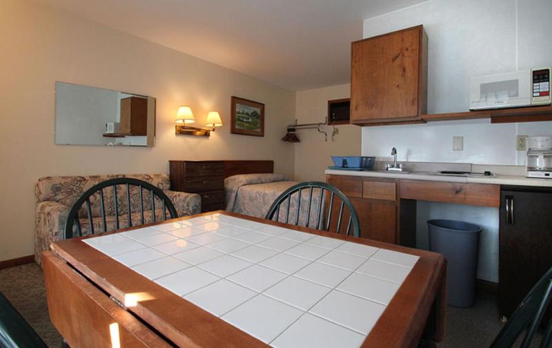 Double Bed with Sleep Sofa and Kitchenette image 2