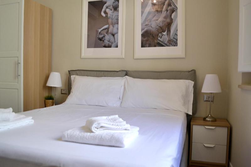 Standard Double Room image 4