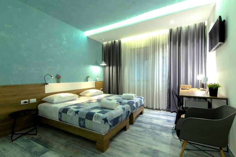 Urban Rooms - image 4