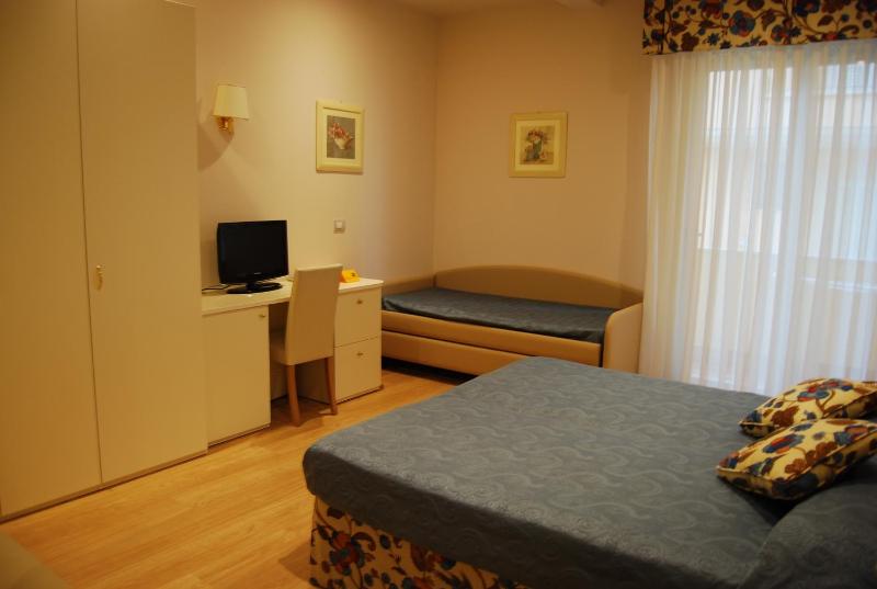 Hotel Bahia - image 22