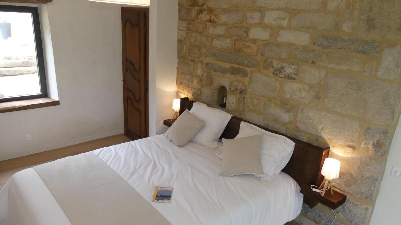 Double Room with Garden View image 4