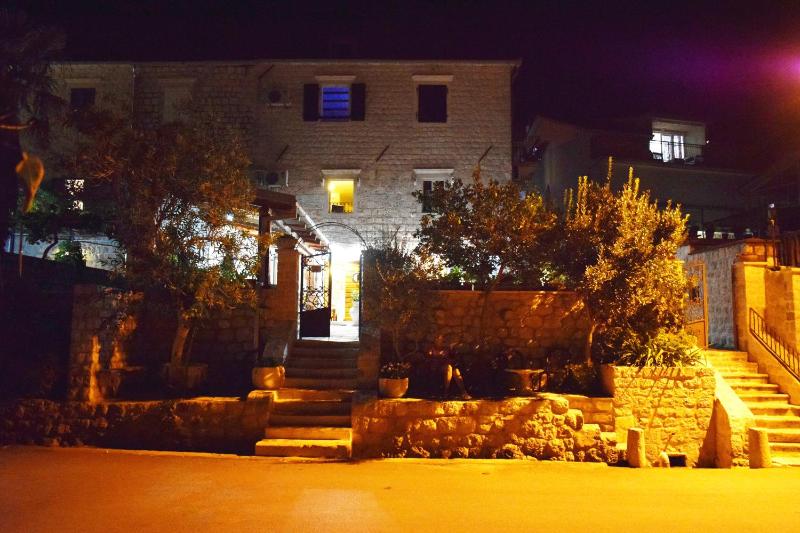 Captain's House in Dobrota - image 7