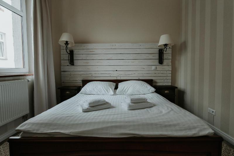 Single Room image 2
