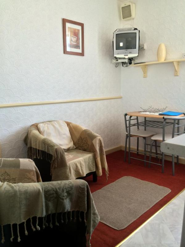 Standard Apartment image 3