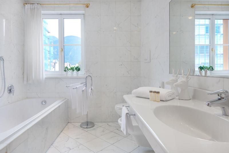 Superior Double or Twin Room image 2