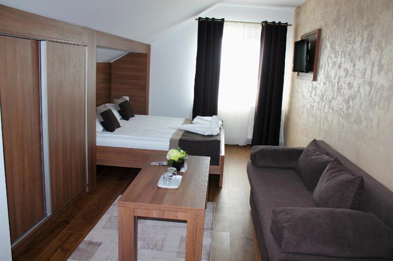 Family Room with Private Bathroom image 2