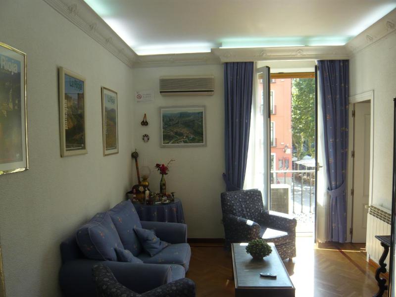 Hostal Triana - image 9
