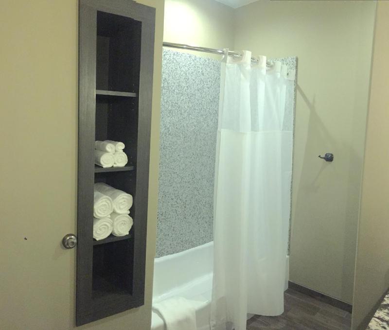 Deluxe Double Room image 2
