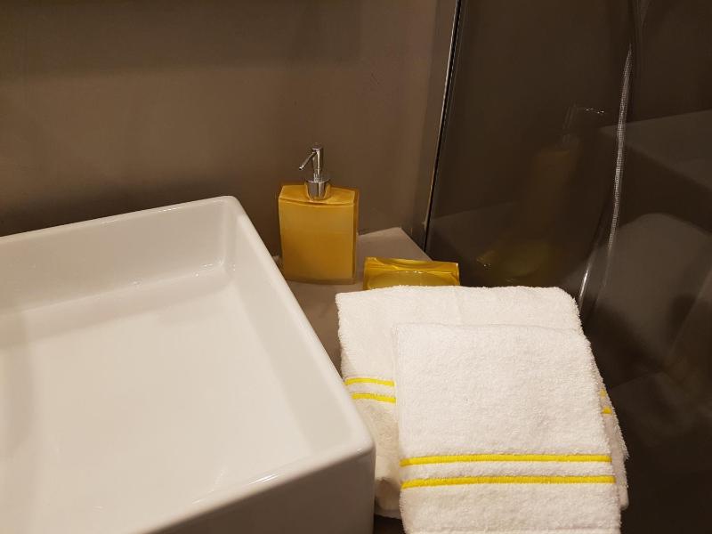 Apartment with Balcony image 3