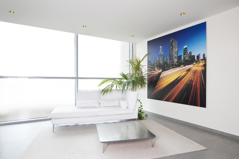 Double Room with Balcony image 2