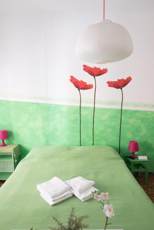 Double Room image 4