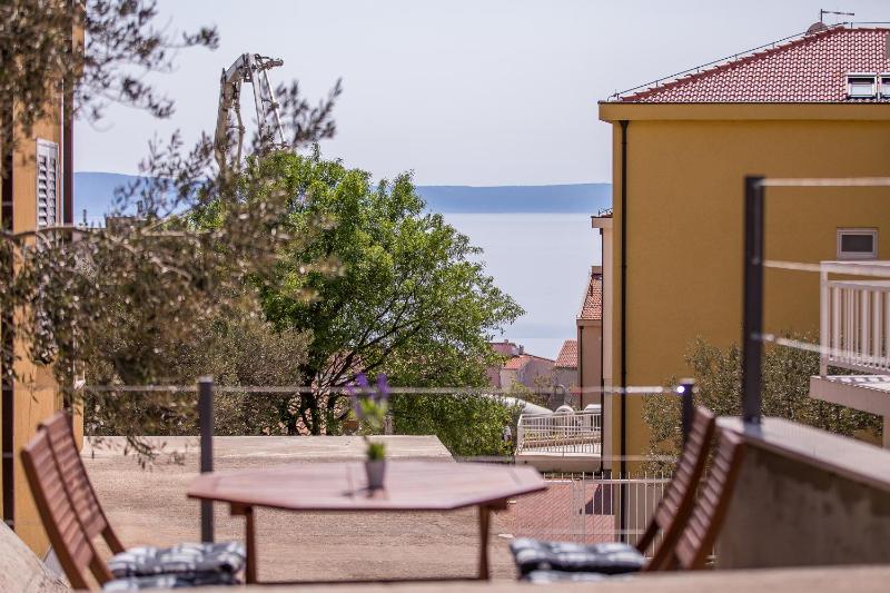 Green Olive Apartments - image 33