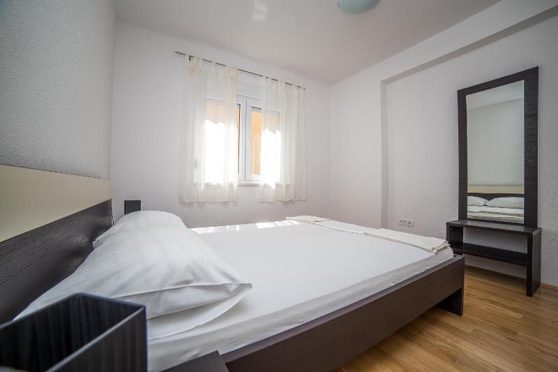 Green Olive Apartments - image 8